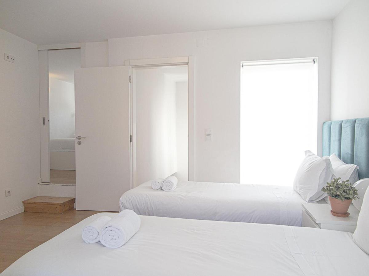 Baixa Chiado 2 Bedroom Duplex Apt With Ac Elevator Lisbona Esterno foto