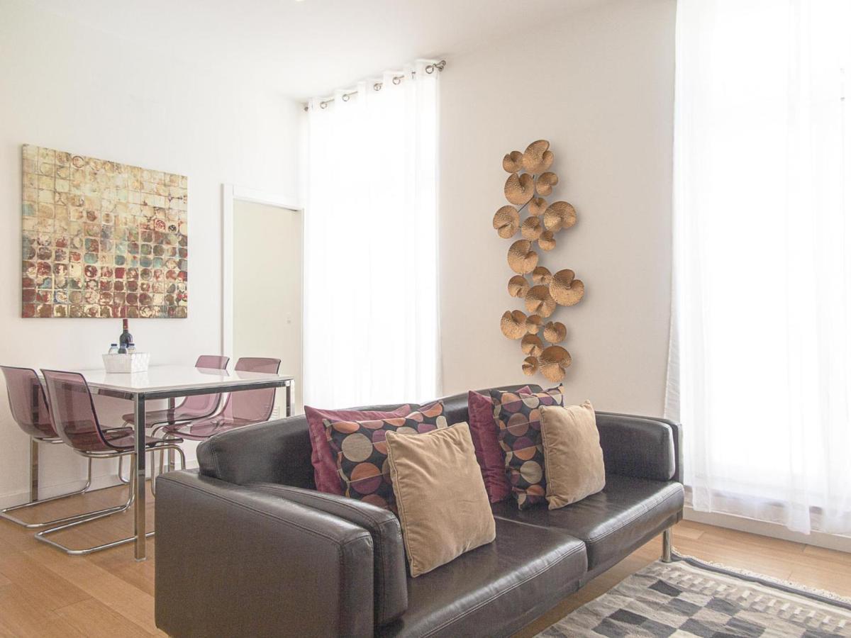 Baixa Chiado 2 Bedroom Duplex Apt With Ac Elevator Lisbona Esterno foto